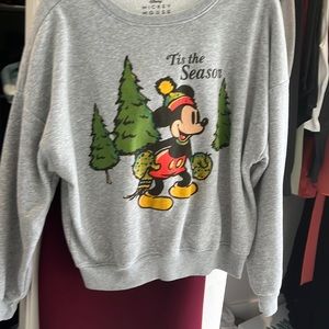 Comfy cotton crewneck